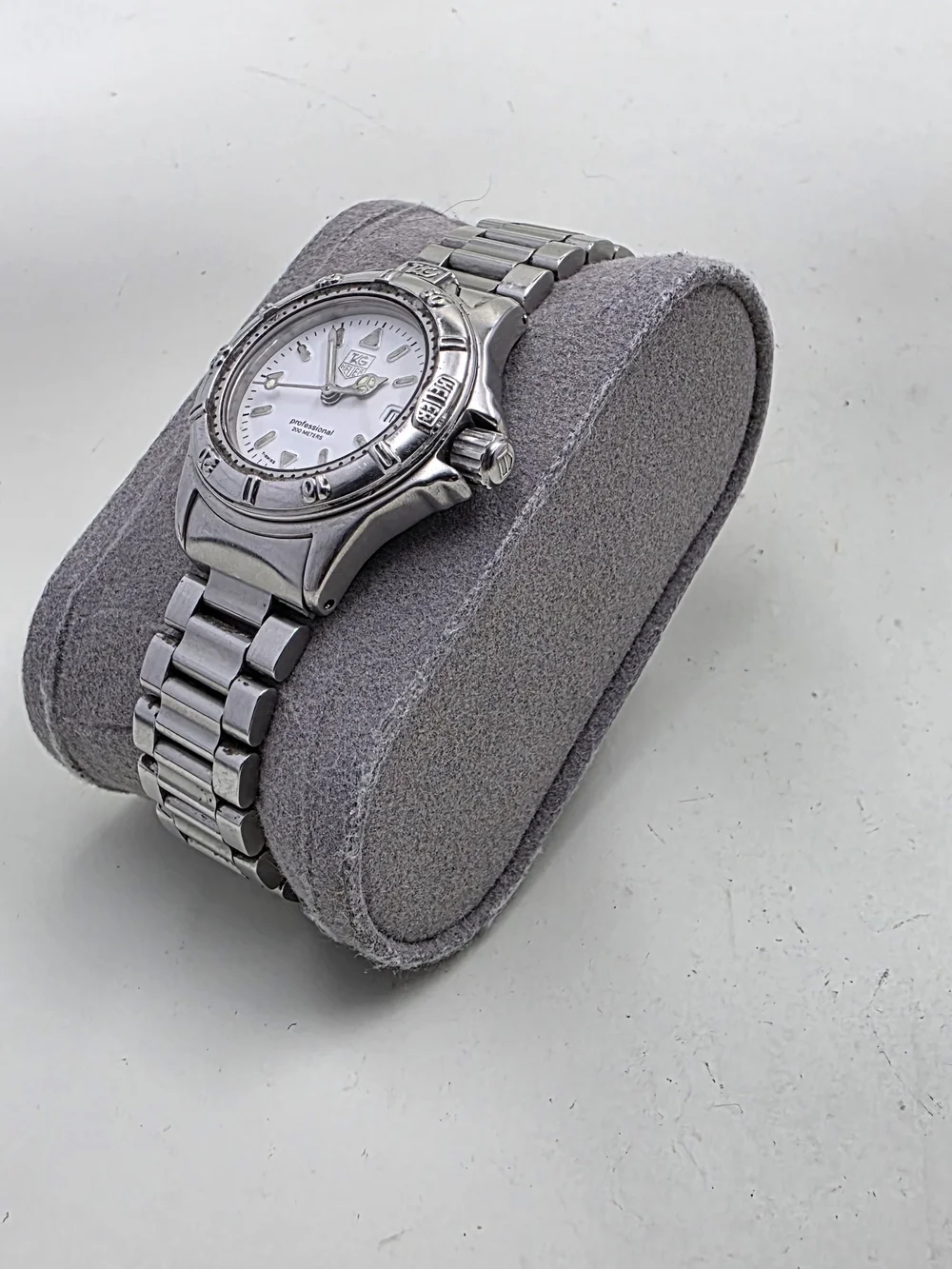 TAG Heuer Professional 200 Meters Stainless Steel Watch - White Dial